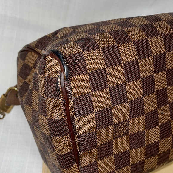 Louis Vuitton Speedy 25 Damier Ebene Handbag - Picture 8 of 16